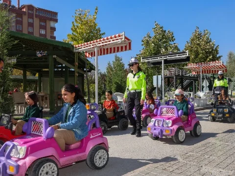 Trafikte Değerler ve Kurallar Atölyesi