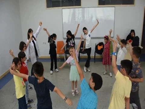 Drama Kursu (6-13 yaş)