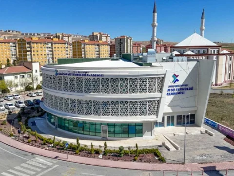 Gelişim ve Teknoloji Akademisi
